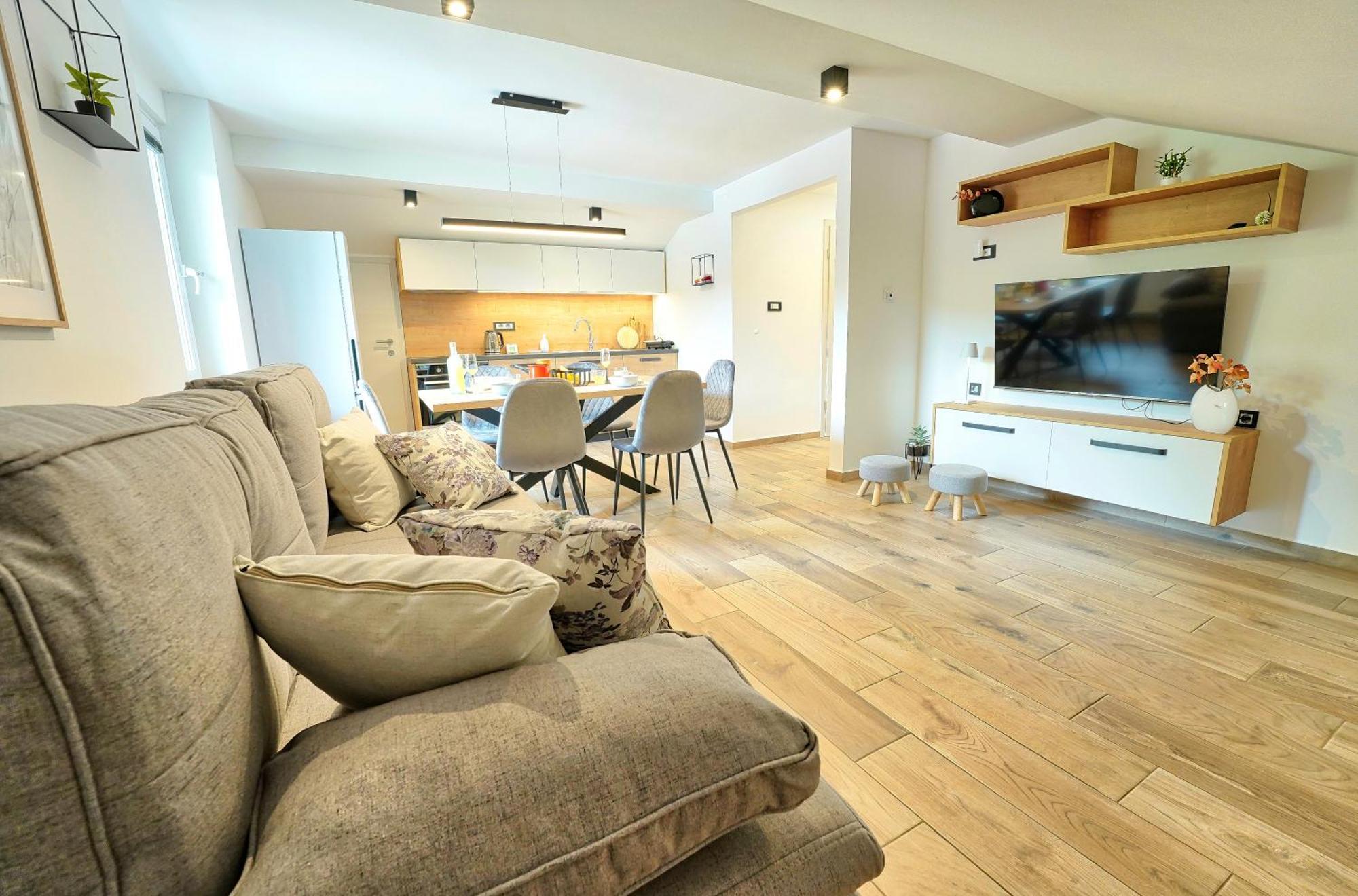 Apartments Lipa Plac Postojna Ngoại thất bức ảnh