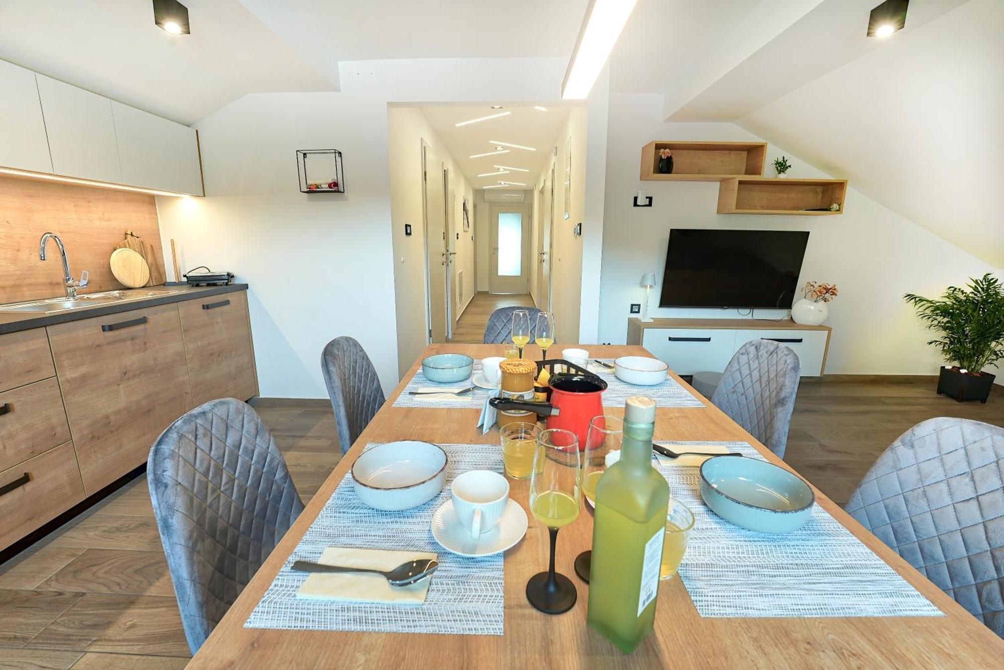 Apartments Lipa Plac Postojna Ngoại thất bức ảnh