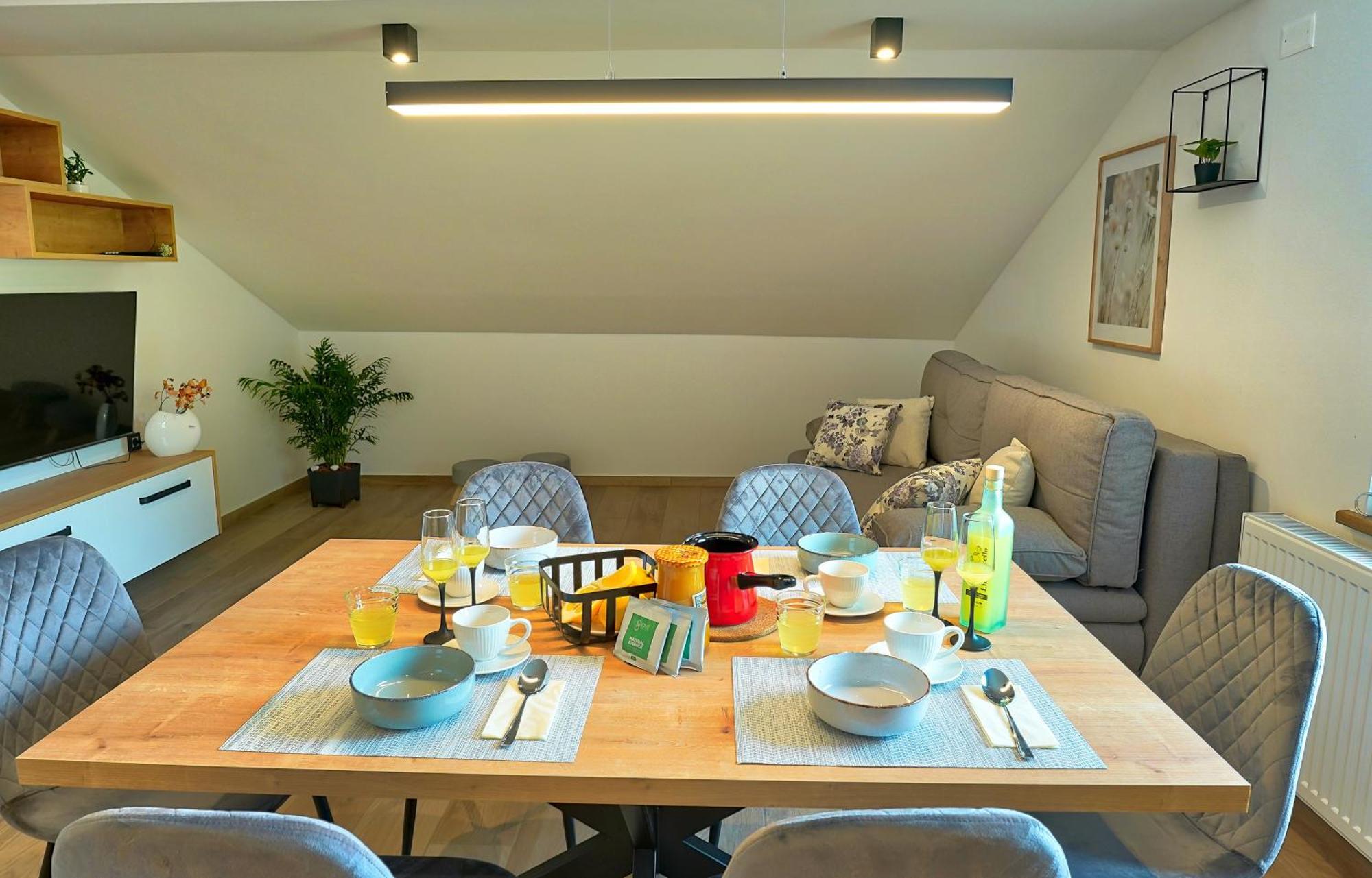 Apartments Lipa Plac Postojna Ngoại thất bức ảnh